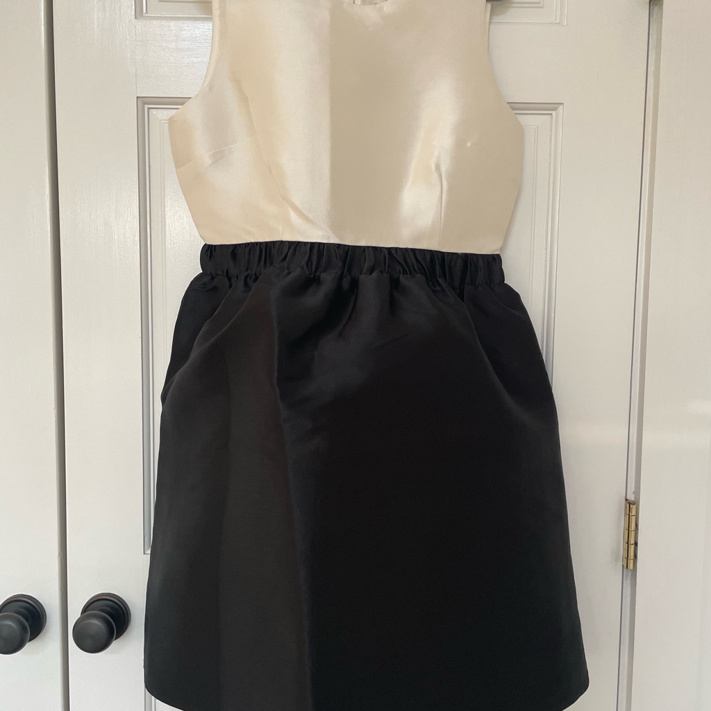 Kate Spade Cream & Black Las Vegas Swift Dress